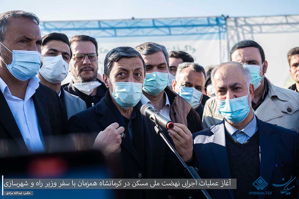 واگذاری زمین ۴۰۰۰ میلیاردی بنیاد مستضعفان به طرح ملی جهش مسکن/ احداث ۳۰۰ هزار واحد مسکونی در زمین‌های اهدایی بنیاد مستضعفان