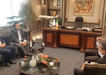 پیگیری استاندار کرمانشاه برای افزایش پروازهای فرودگاه استان