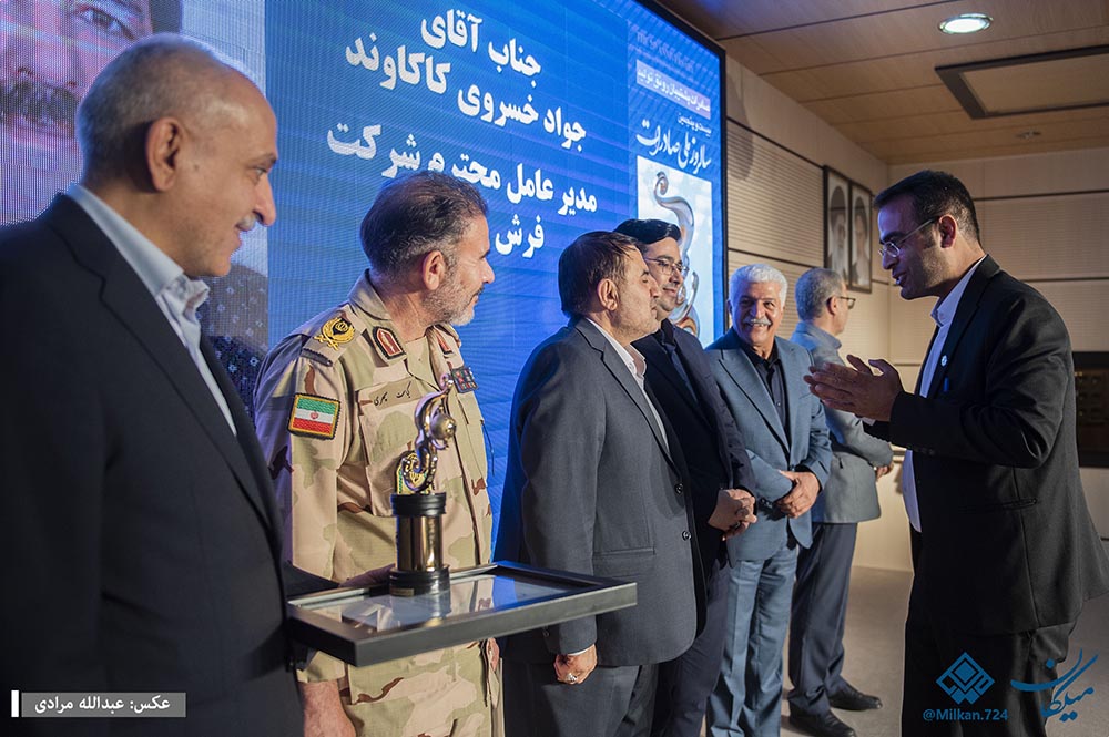 رقبای خارجی مترصد کوچکترین فرصت  برای گرفتن بازار از ما هستند