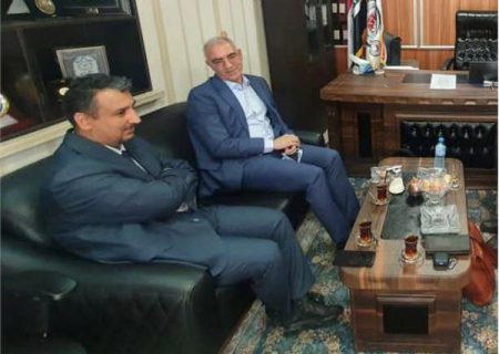 مدیر امور بین الملل دانشگاه با رایزن فرهنگی کشور عراق دیدارکرد