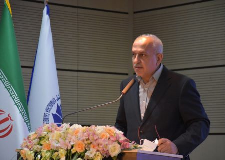 تفکیک وزارت بازرگانی و صمت اشتباه بزرگتری نسبت به ادغام آنها است
