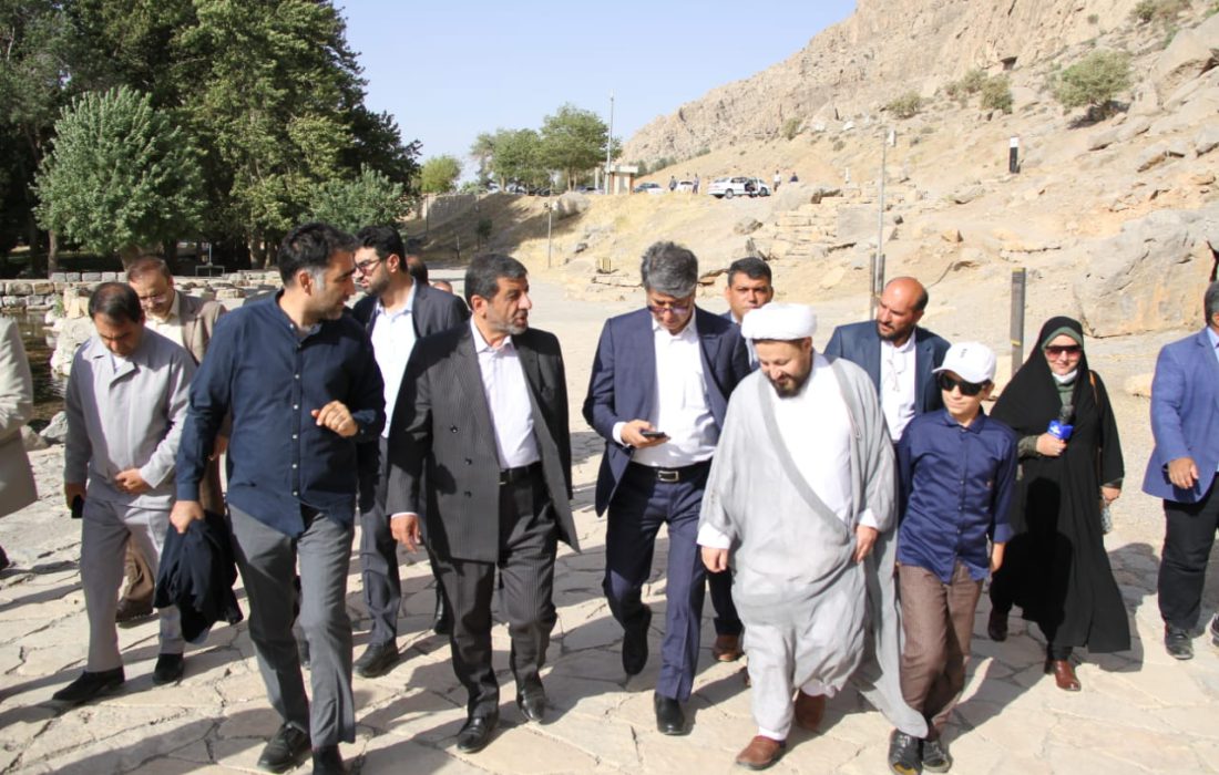 بازدید وزیر میراثفرهنگی، گردشگری و صنایعدستی از سایت جهانی بیستون