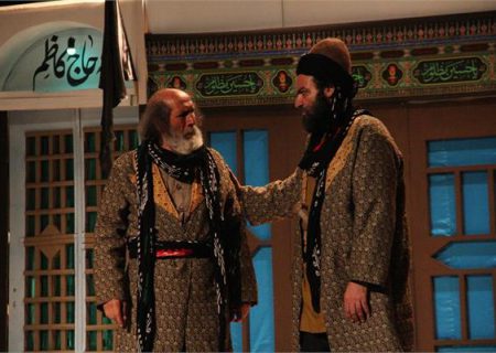 اجرای نمایش پیکره کشی با مضامین اجتماعی و مذهبی کرمانشاه در حال برگزاری است