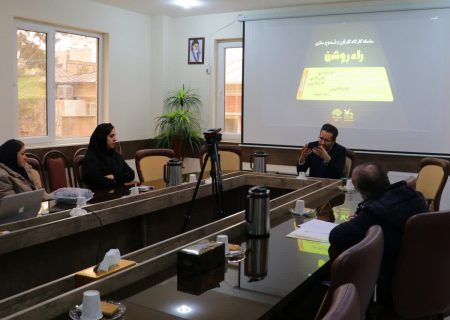 برگزاری کارگاه هنریِ کارتون و تصویرگری با عنوان “راه روشن” در کرمانشاه