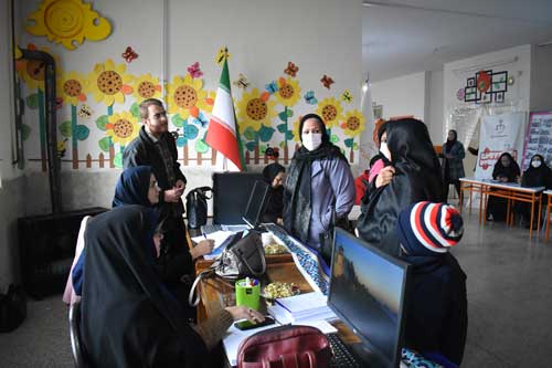 حمایت از اشتغال و توانمندسازی بانوان مناطق حاشیه نشین کرمانشاه
