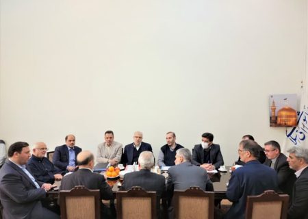 نشست استاندار کرمانشاه با وزیر نفت، قرارگاه خاتم و صندوق توسعه ملی