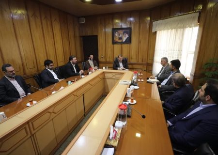 نشست مکان یابی و امکان سنجی نیروگاه ۵۰۰ مگاواتی کرمانشاه برگزار شد
