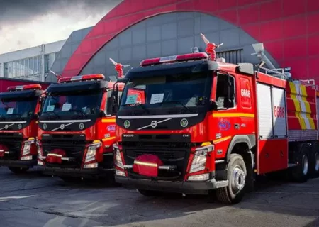 به‌کارگیری چهار دستگاه خودروی جدید در آتش نشانی کرمانشاه در سال جاری