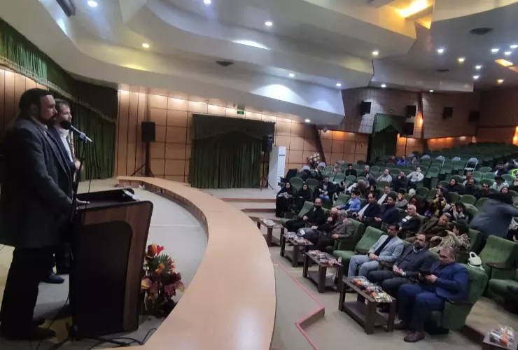 نقش خدمات شهری در اداره شهر بسیار موثر است