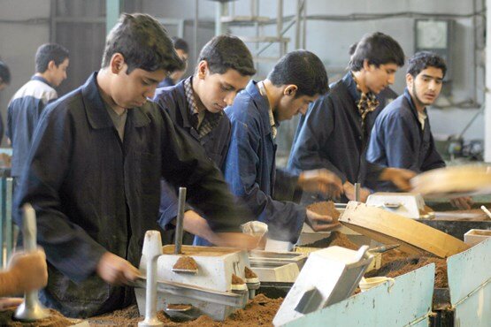 دوره‌های «مهارت آموزی شغلی» برای جوانان کرمانشاهی برگزار می‌شود
