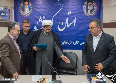 وقت دعواها را صرف  کارهای بزرگ برای استان کنید/نمایندگان کرمانشاه تمام هم و غمشان این است که مدیر فلان جا باشد یا نباشد