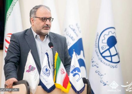 هیچ تولید و کارخانه‌ای نباید با دستور قضایی متوقف شود