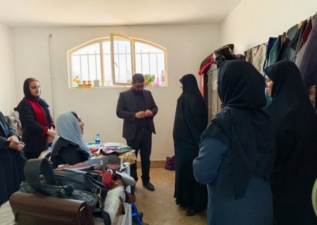 زنان شاغل در صنایع‌دستی باید حمایت شوند