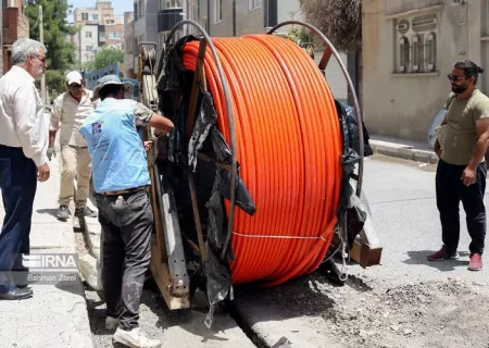 تجهیز ۴۱۰۰ مشترک خانگی و ۱۰۰ مرکز تجاری و اداری به اینترنت فیبر نوری