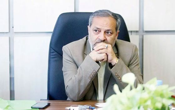 برای مدرسه آمده‌ام