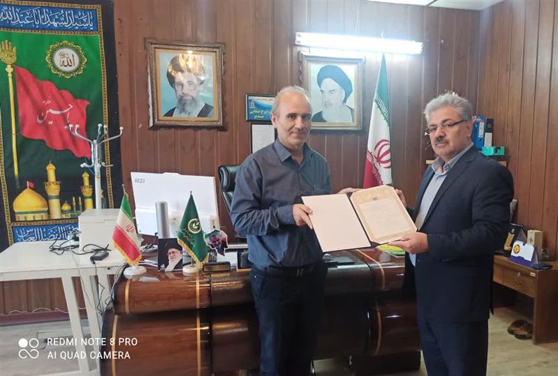 اخذ سند تک برگ انبار ۲۰۰۰ تنی گورسفید شهرستان گیلان‌غرب