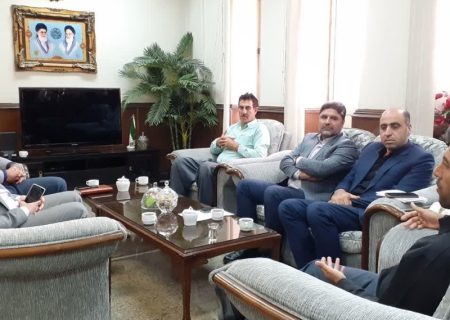 پیگیری پرداخت مطالبات گندم کاران استان کرمانشاه