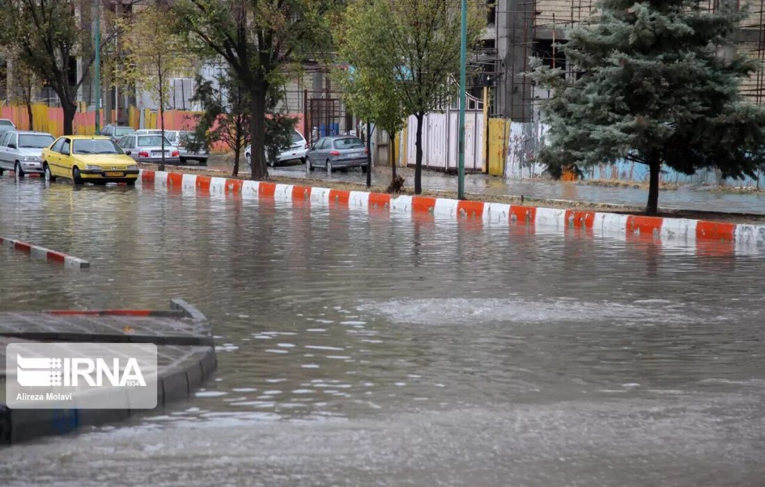 آغاز فصل بارش‌ها و لزوم پاکسازی کانال‌های آب در شهر کرمانشاه