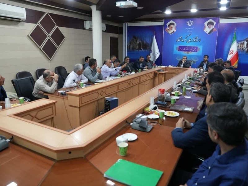 نشست پیگیری پروژه عظیم سرمایه گذاری ماهان در قصرشیرین