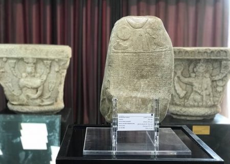 برای دیدن سنگ مرزی «مردوک آپال آیدین» به تاق‌بستان بیایید