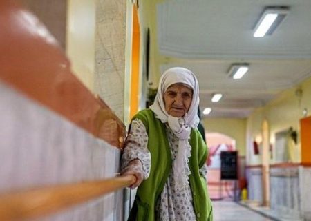 فرتوتی بیشتر در زنان سالمند کرمانشاه دیده می‌شود