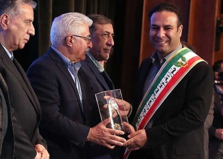 «زانا پژوهش رایا» واحد تولیدی برتر کشوری در سال ۱۴۰۳