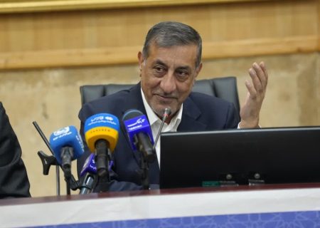 بهره‌گیری بیشتر از ظرفیت نخبگان دانشگاهی در تصمیم‌گیری کشور/ اتاق فکر نخبگان در همه استان‌ها تشکیل می‌شود