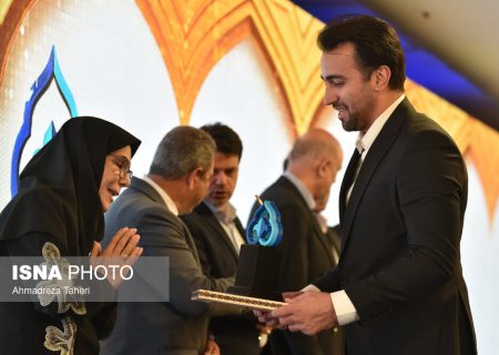 شادرام شیمی برگزیده جشنواره ملی فن‌آفرینی شیخ‌بهایی شد 