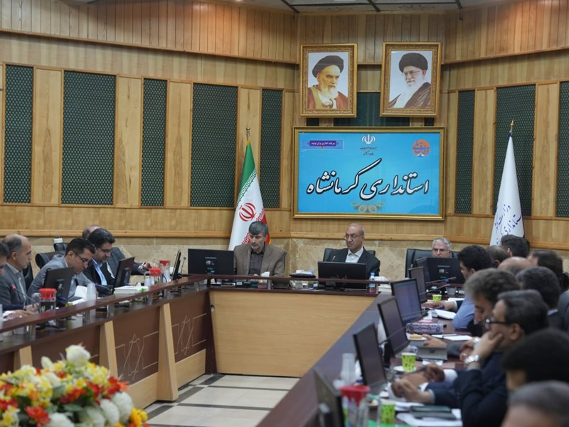 لزوم تسریع در صدور مجوزهای بدون نام و جذب سرمایه‌گذاری/ پیش‌امکان‌سنجی ۱۰۰ طرح سرمایه‌گذاری در کرمانشاه