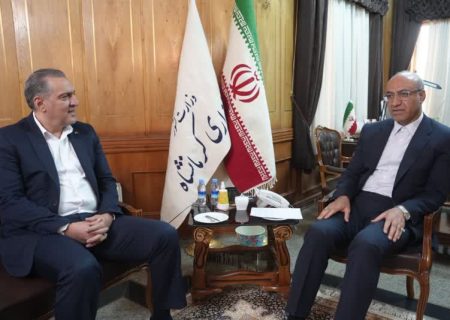 تمرکز بر صنایع کوچک و انرژی‌های پاک، مسیر جهش تولید و اشتغال در استان است