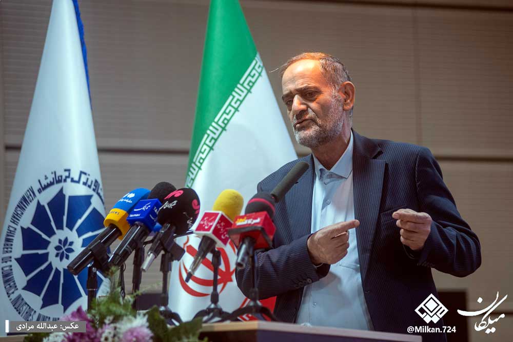 زیرساخت‌های دیپلماسی مرزی در کرمانشاه ناکارآمد است / کاهش عبور کامیون‌ها از پرویزخان به کمتر از نصف