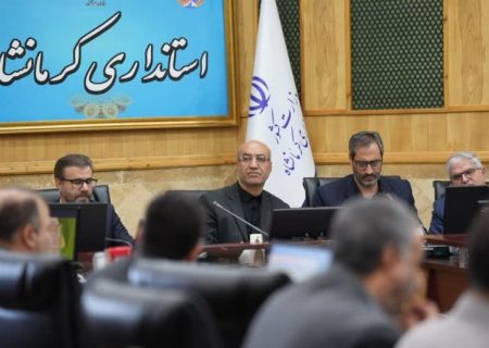 عقب‌ماندگی بازارچه‌ها باید جبران شود/ضرب‌الاجل سه‌ماهه برای تدوین طرح جامع مرزهای کرمانشاه