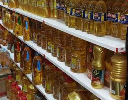 به اندازه کافی کالاهای اساسی در استان تامین و توزیع می شود