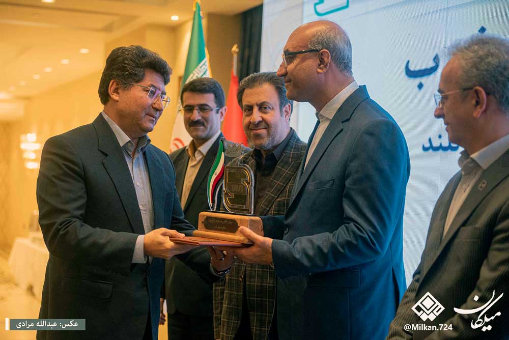 سیمان غرب واحد نمونه استاندارد کرمانشاه/سیمان غرب، الگوی تعهد به استاندارد و محیط زیست