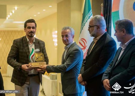 تقدیر از شرکت «آسان درمان بهار» به‌عنوان واحد خدماتی برتر در کرمانشاه در روز جهانی استاندارد/روایتی از ۱۲ هزار خدمت درمانی در خانه  و حمایت بی‌قید و شرط از بیماران نیازمند