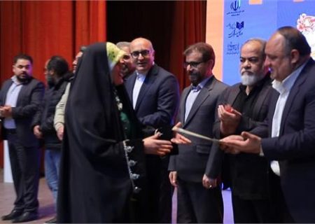 برگزیدگان سی و هفتمین جشنواره تئاتر استان کرمانشاه معرفی شدند