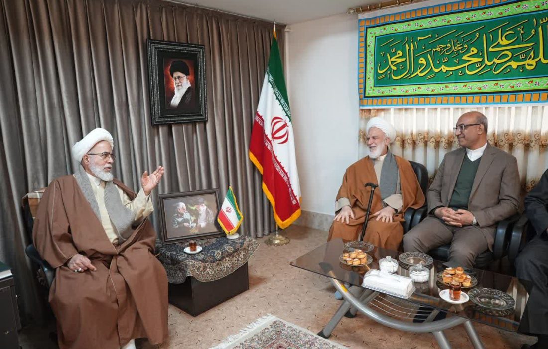 دیدار استاندار کرمانشاه با نماینده ولی‌فقیه در استان و رئیس دفتر رهبر معظم انقلاب در قم