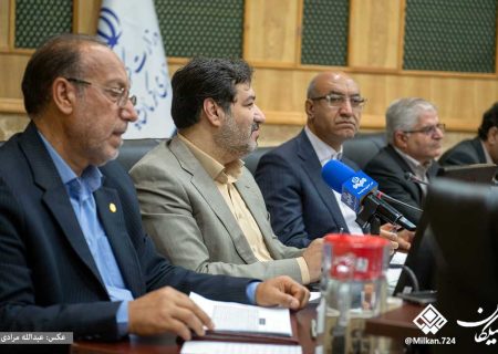عملکرد درخشان بانک‌های کرمانشاه در پرداخت تسهیلات حمایتی/ در جنگ اقتصادی نیازمند تلاش مضاعف هستیم