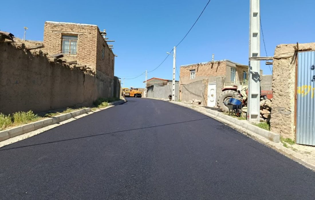 اجرای عملیات اجرایی آسفالت چهار روستا در کرمانشاه