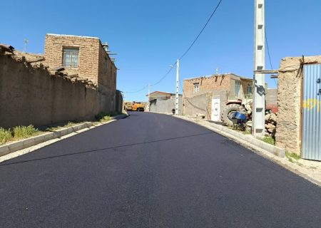 اجرای عملیات اجرایی آسفالت چهار روستا در کرمانشاه